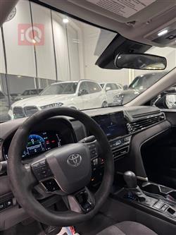 تۆیۆتا کامری